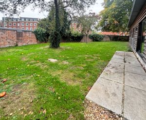 Photo 12- click for photo gallery